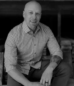 Todd Hunter